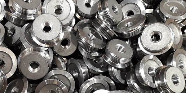 Bungs for cylinders and tanks